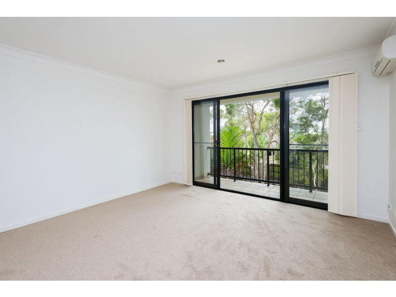 5/368 Pine Ridge Road, Coombabah QLD 4216