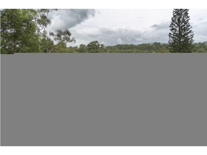 77 Plateau Crescent, Carrara QLD 4211