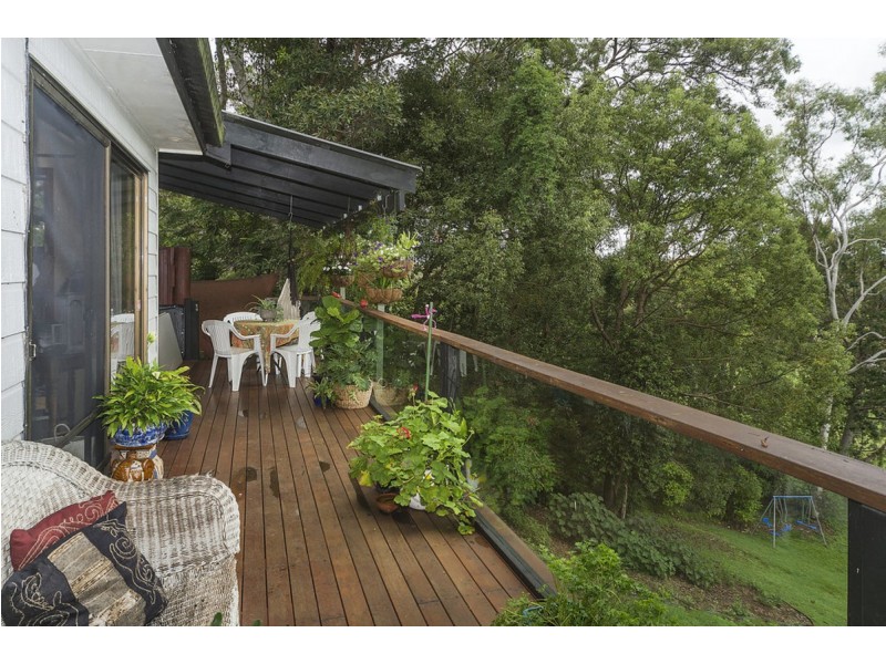 77 Plateau Crescent, Carrara QLD 4211