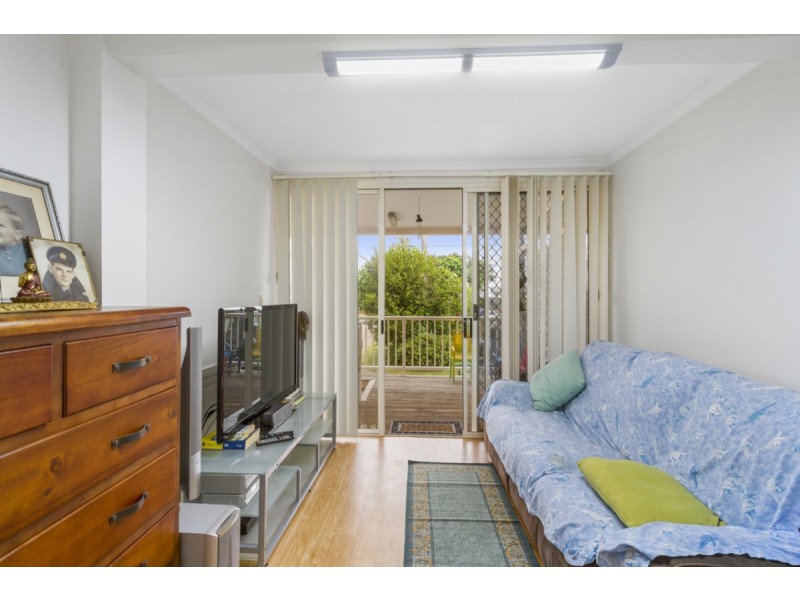 84 Boykambil Esplanade North, Hope Island QLD 4212