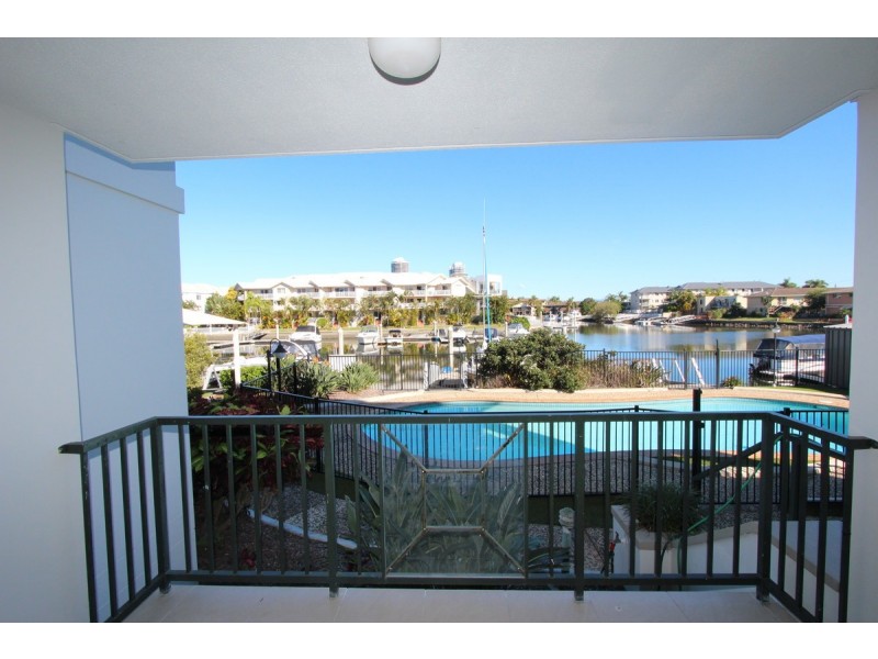 6/14-18 Jennifer Avenue, Runaway Bay QLD 4216