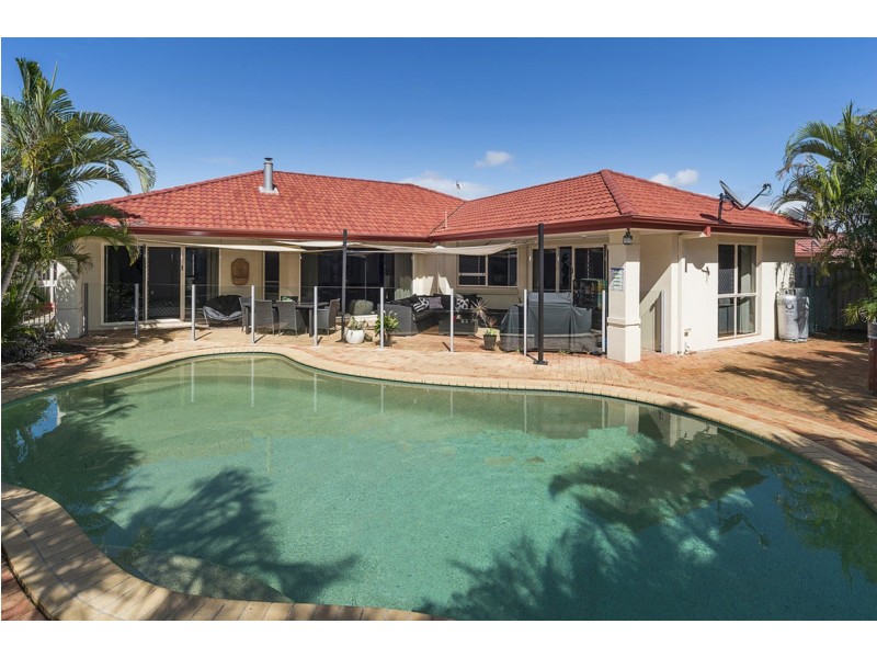 42 Audrey Avenue, Helensvale QLD 4212