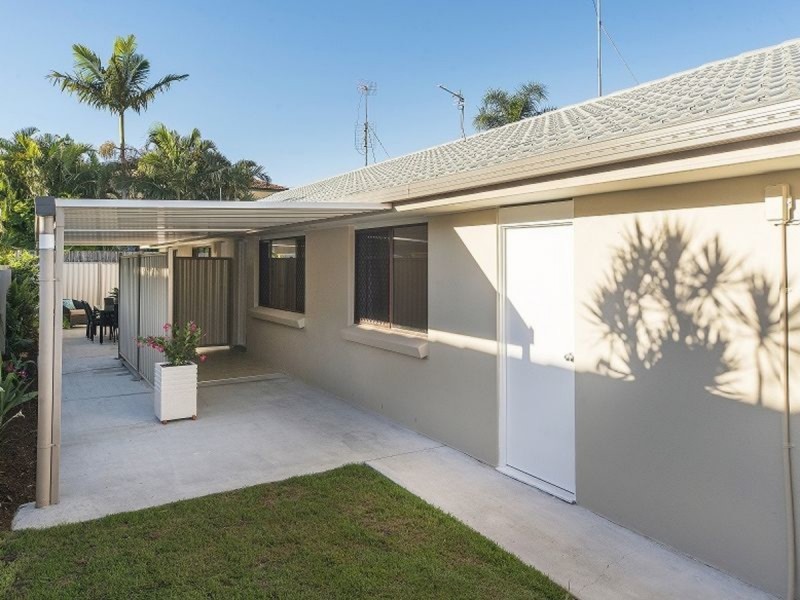 1/31 Victor Avenue, Paradise Point QLD 4216