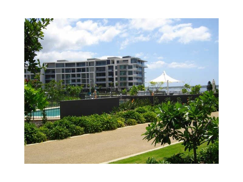 3101/323 Bayview Street, Hollywell QLD 4216