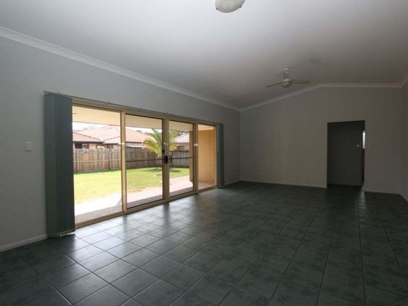 4 Caz Court, Upper Coomera QLD 4209
