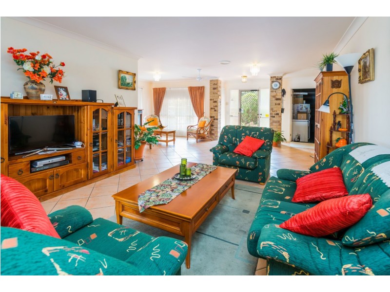 50 Burrendong Road, Coombabah QLD 4216