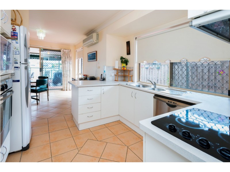 50 Burrendong Road, Coombabah QLD 4216