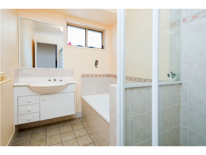 50 Burrendong Road, Coombabah QLD 4216