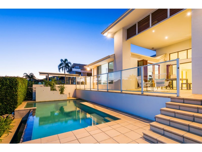 10 North Bank Court, Helensvale QLD 4212