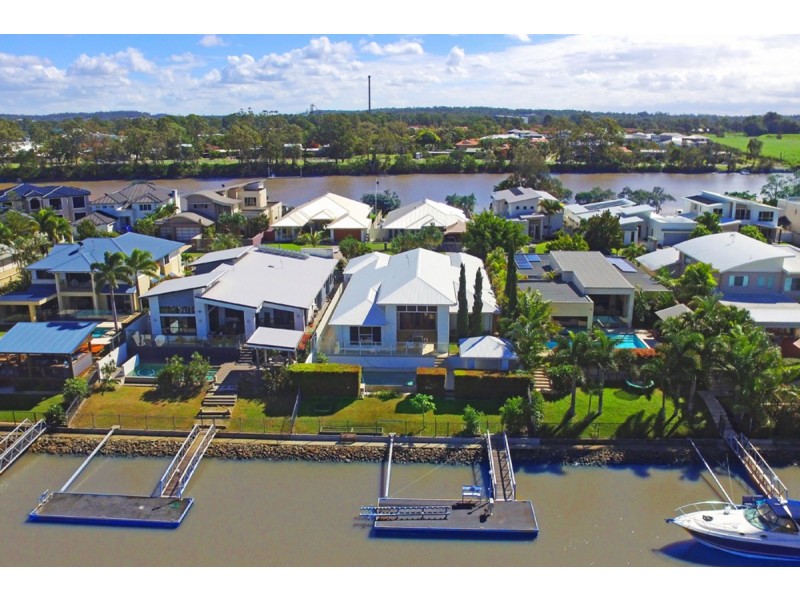 10 North Bank Court, Helensvale QLD 4212