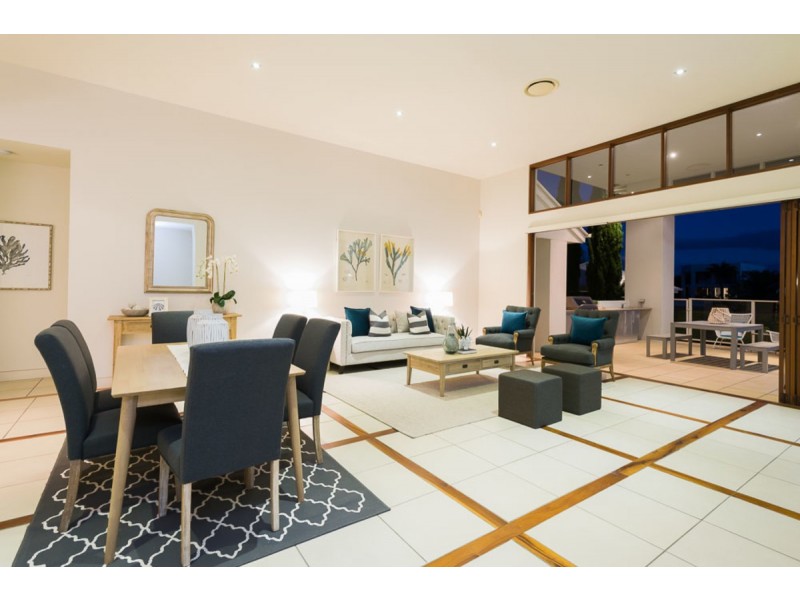 10 North Bank Court, Helensvale QLD 4212