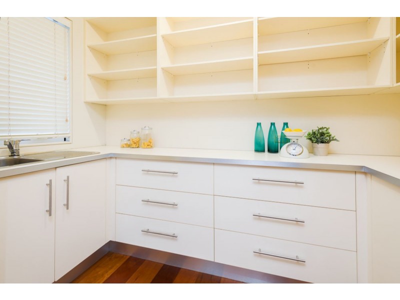 10 North Bank Court, Helensvale QLD 4212