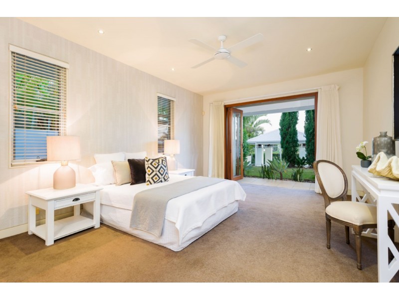 10 North Bank Court, Helensvale QLD 4212