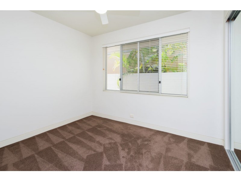 10 North Bank Court, Helensvale QLD 4212