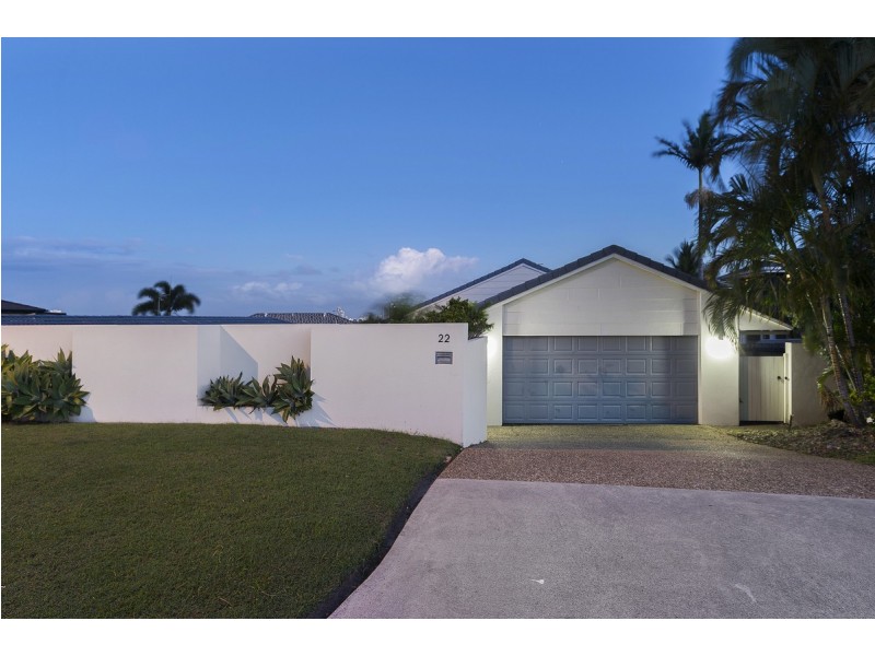 22 Carrumbella Drive, Arundel QLD 4214