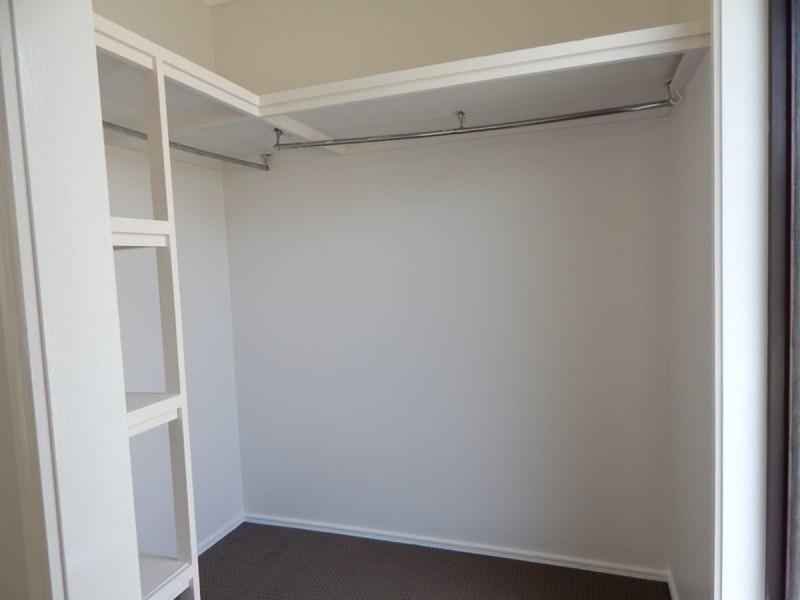 6 Sarina Place, Helensvale QLD 4212