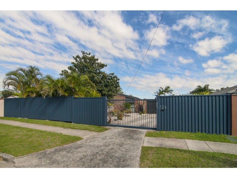 226 Oxley Drive, Coombabah QLD 4216