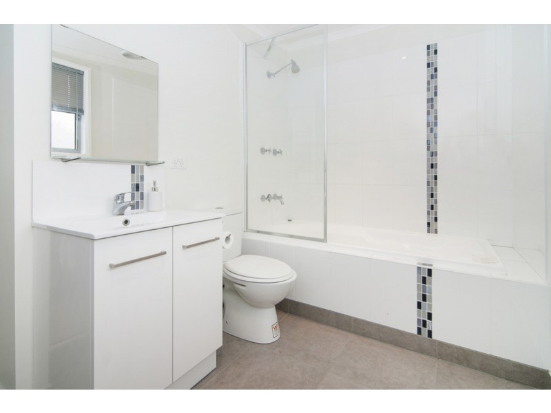 34 Buliti Street, Hope Island QLD 4212