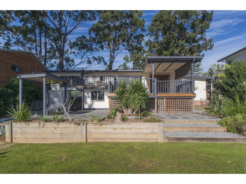 34 Buliti Street, Hope Island QLD 4212