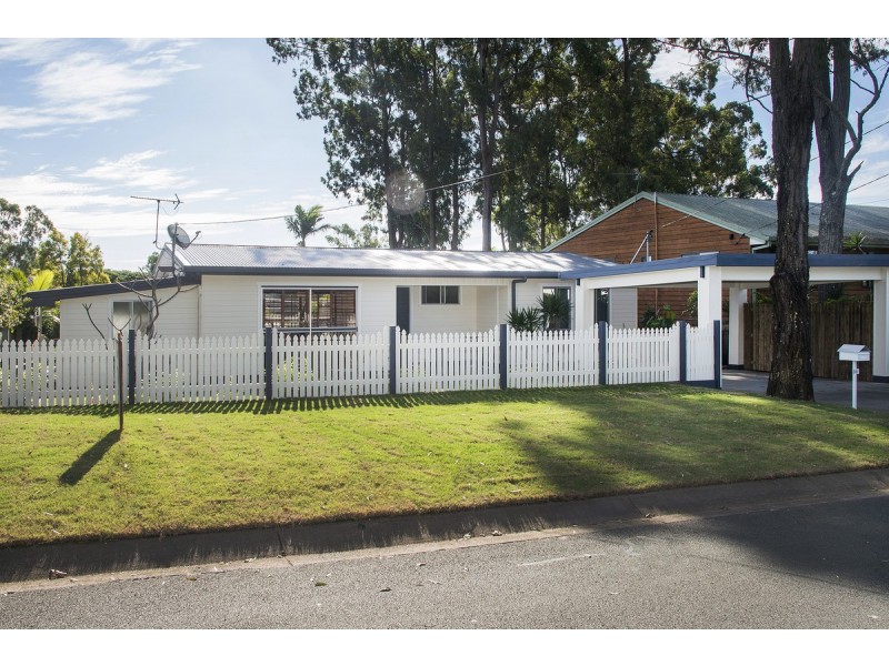 34 Buliti Street, Hope Island QLD 4212