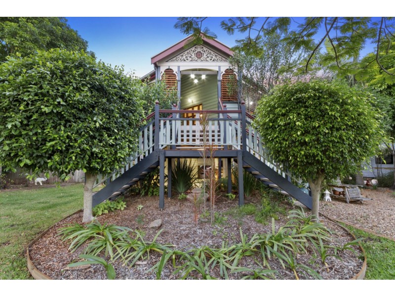 29 Dunnes Avenue, Hope Island QLD 4212