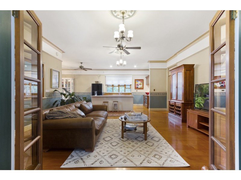 29 Dunnes Avenue, Hope Island QLD 4212