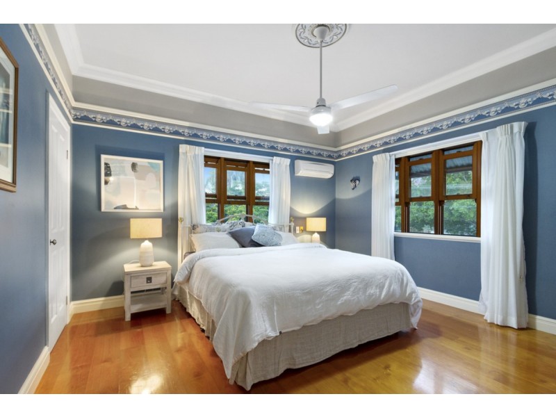 29 Dunnes Avenue, Hope Island QLD 4212