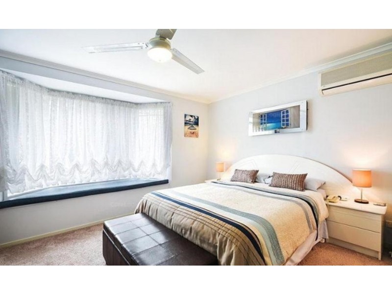 14 Coombe Avenue, Paradise Point QLD 4216