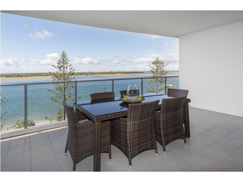611/430 Marine Parade, Biggera Waters QLD 4216