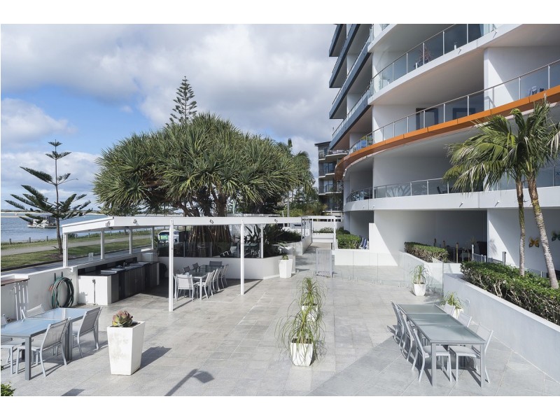 611/430 Marine Parade, Biggera Waters QLD 4216