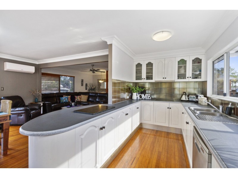 40 Tallara Street, Coombabah QLD 4216