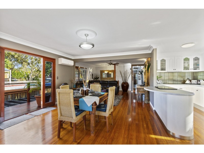 40 Tallara Street, Coombabah QLD 4216