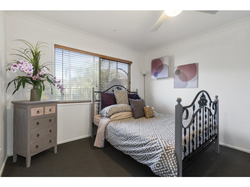 40 Tallara Street, Coombabah QLD 4216