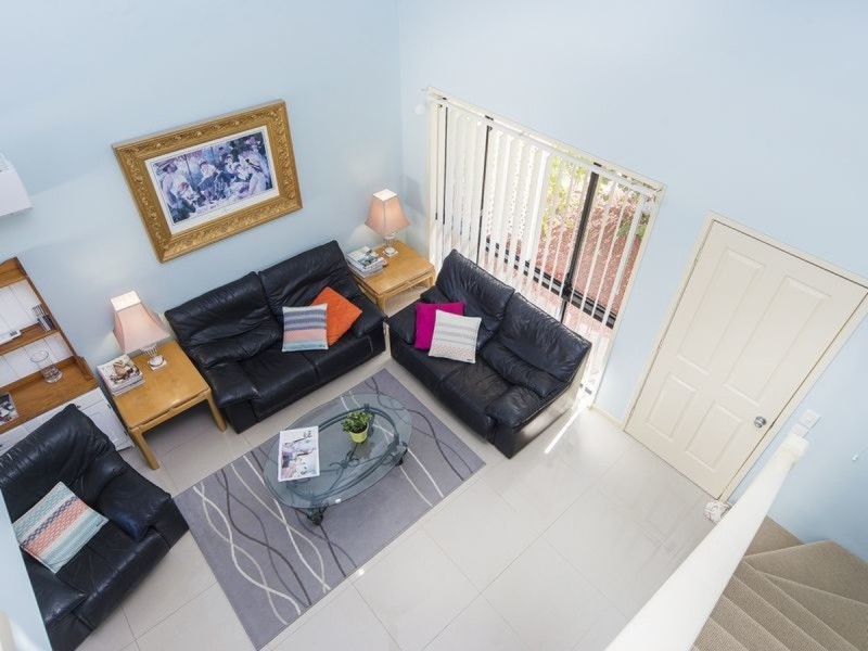 7/43 Myola Court, Coombabah QLD 4216