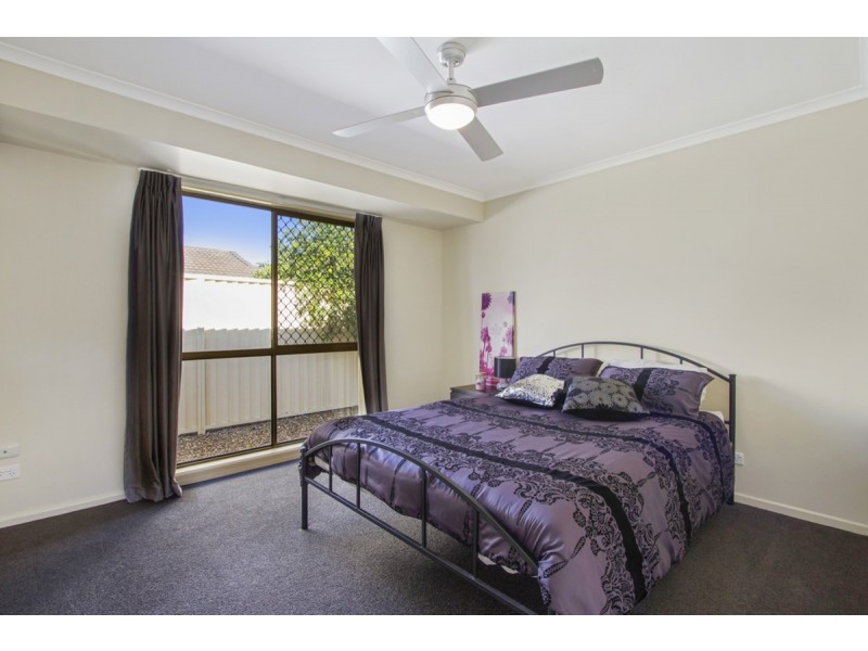 4 Eacham Avenue, Coombabah QLD 4216