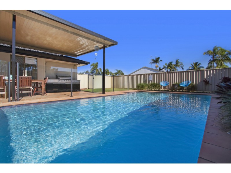 4 Eacham Avenue, Coombabah QLD 4216