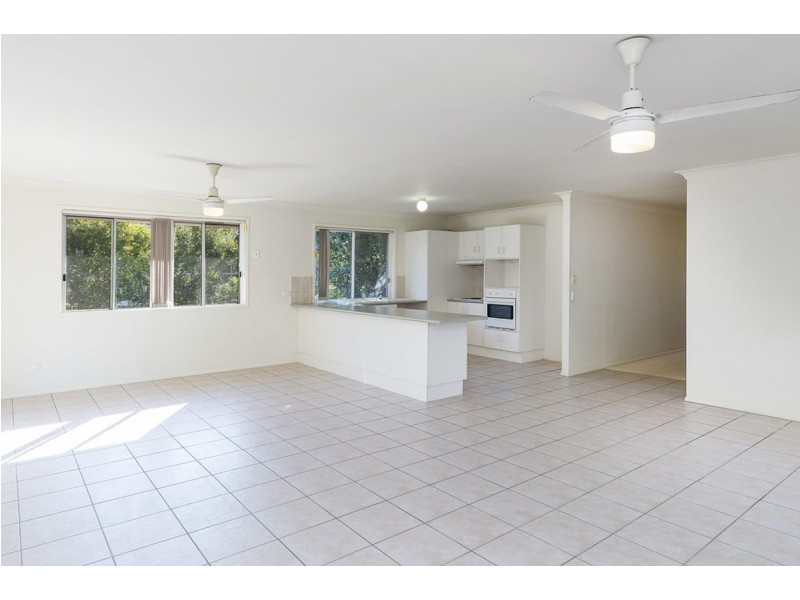 1 Meadowvale Street, Oxenford QLD 4210