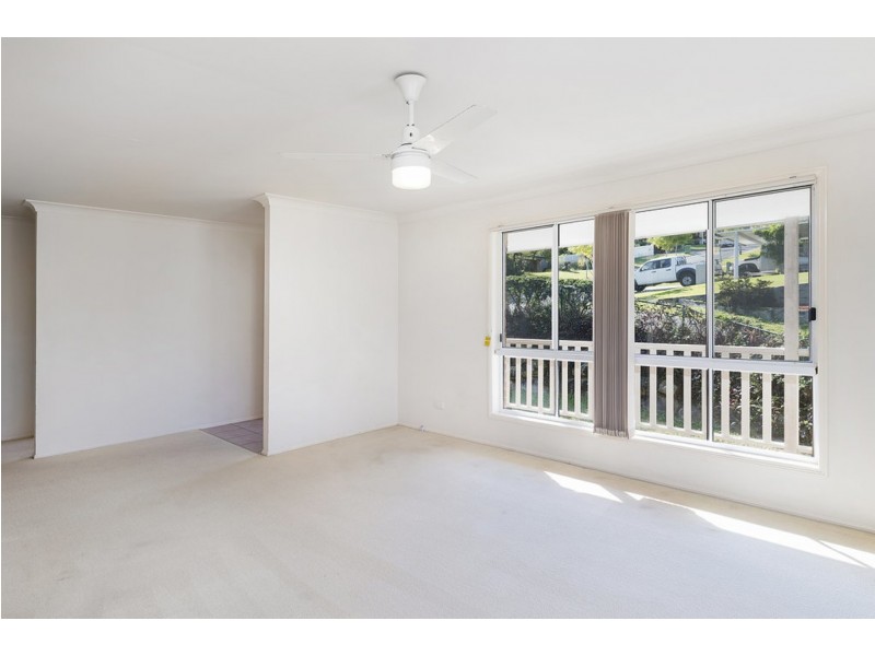 1 Meadowvale Street, Oxenford QLD 4210