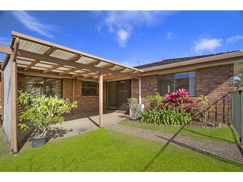 5 Lakefield Crescent, Paradise Point QLD 4216