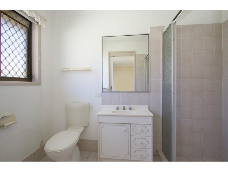 5 Lakefield Crescent, Paradise Point QLD 4216