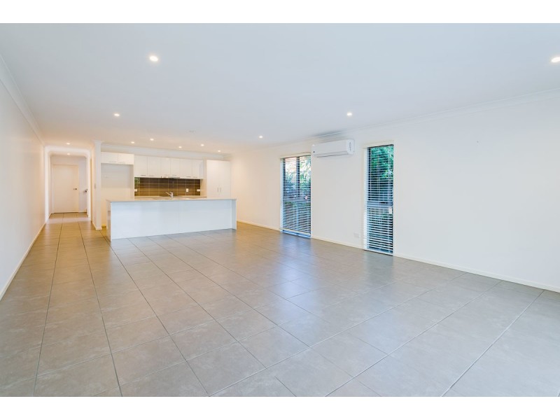 2/40 Alinga Street, Coombabah QLD 4216