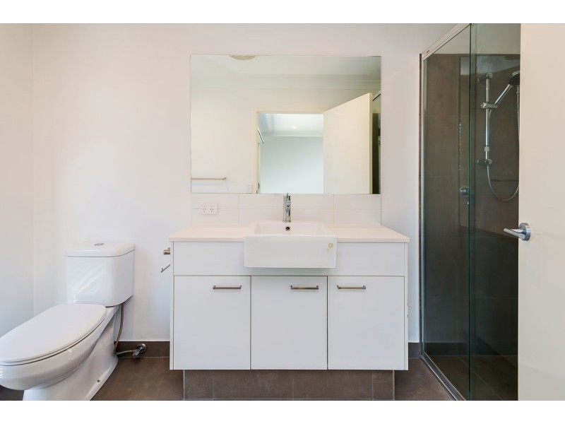 2/40 Alinga Street, Coombabah QLD 4216