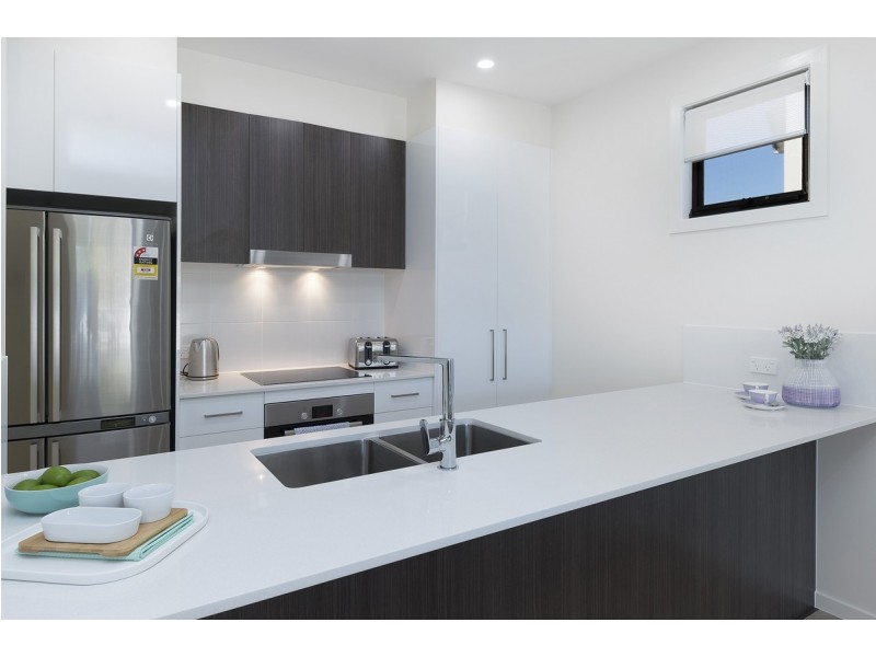 1/38 Nankeen Avenue, Paradise Point QLD 4216
