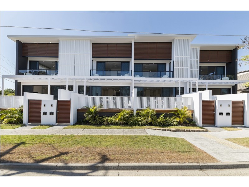 1/38 Nankeen Avenue, Paradise Point QLD 4216