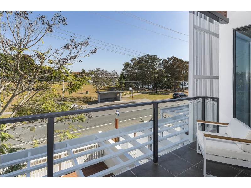 1/38 Nankeen Avenue, Paradise Point QLD 4216