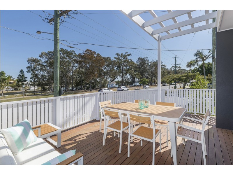 4/38 Nankeen Avenue, Paradise Point QLD 4216