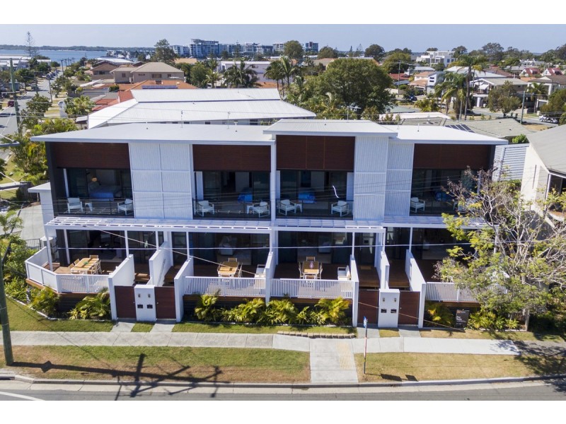 4/38 Nankeen Avenue, Paradise Point QLD 4216