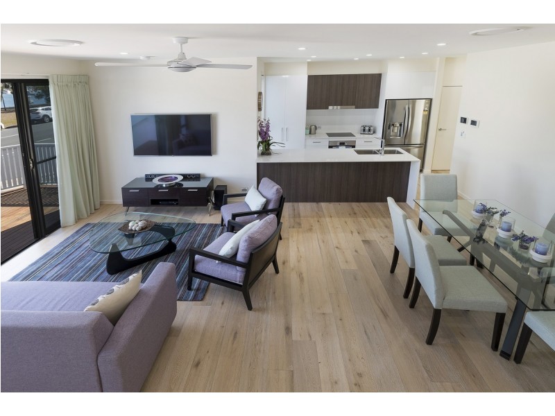 4/38 Nankeen Avenue, Paradise Point QLD 4216