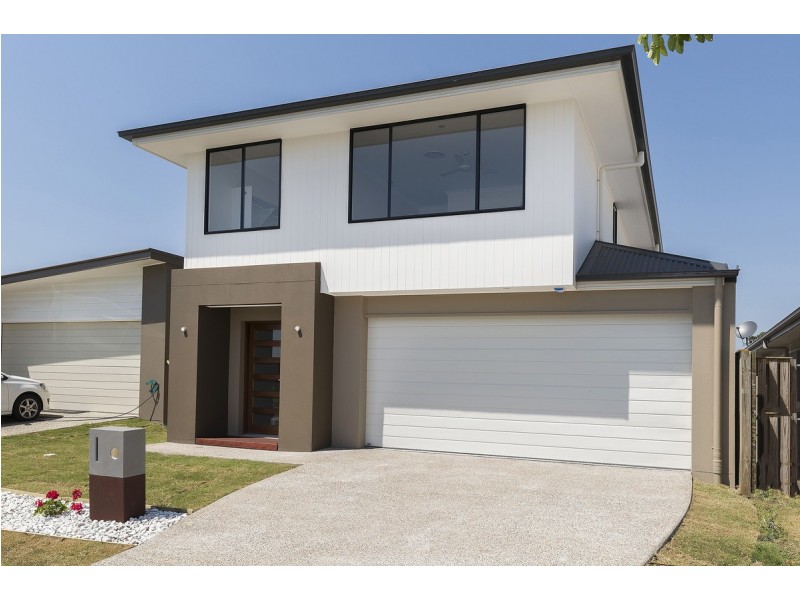 5 Beacon Lane, Hope Island QLD 4212