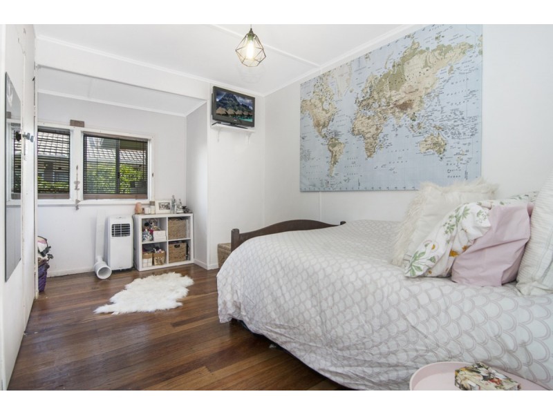 40 Iando Street, Coombabah QLD 4216